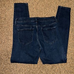 Size 6 Old Navy Rockstar Super Skinny Blue Jeans